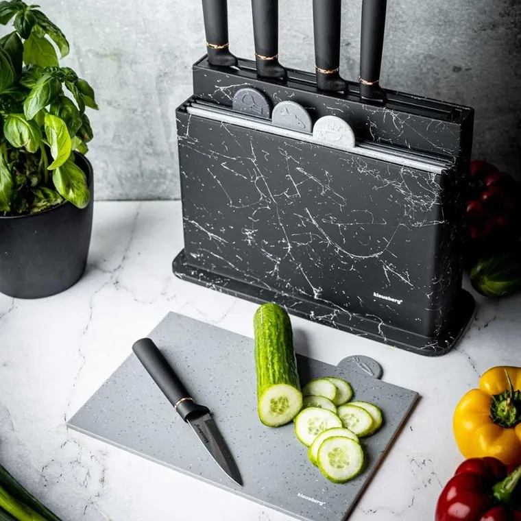 Klausberg, zestaw noży i desek kuchennych na stojaku