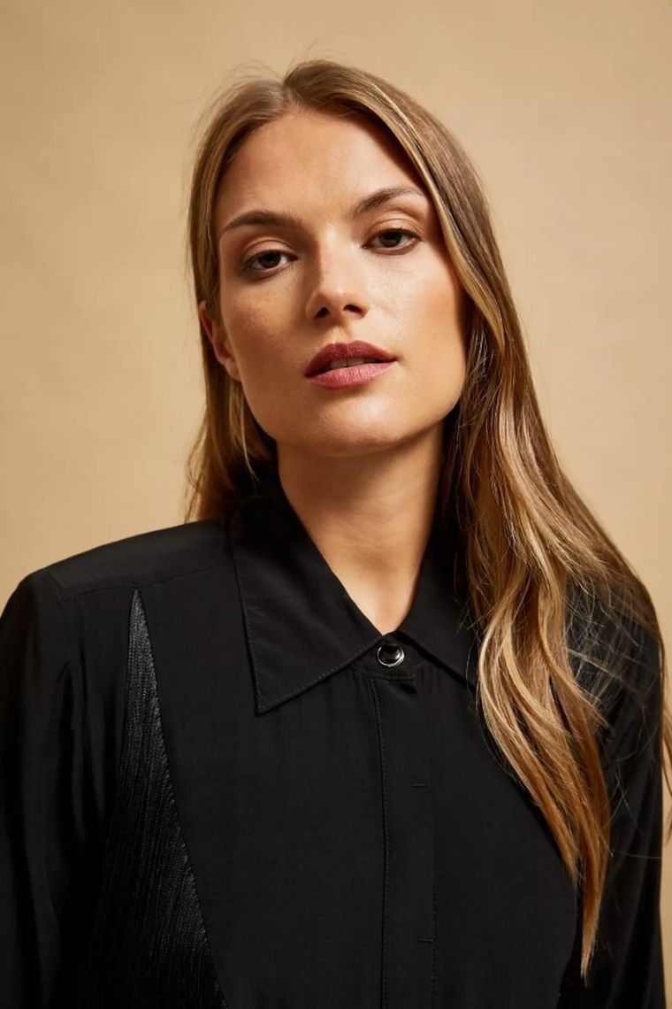 Koszula damska z długim rękawem, czarna, Moodo