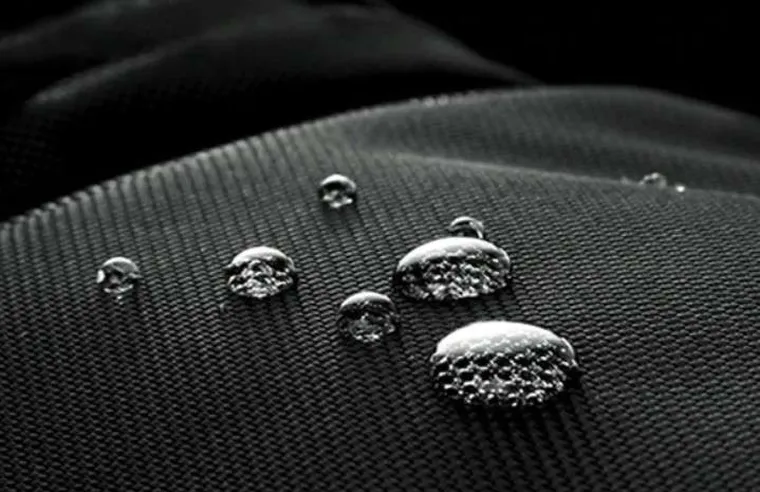 Kruzzel, plecak świecący, z piórnikiem, czarny