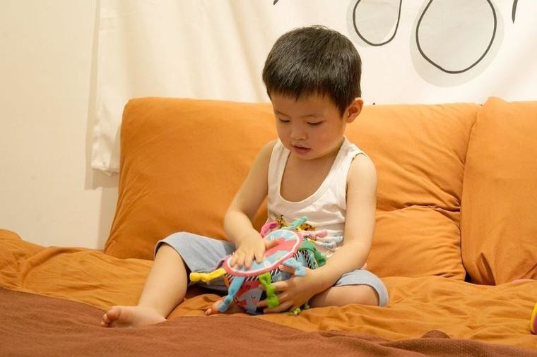 K's Kids, Muzyczny bębenek, instrument muzyczny