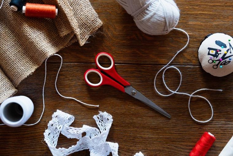 Kulig, nożyczki uniwersalne, czerwone, 17 cm