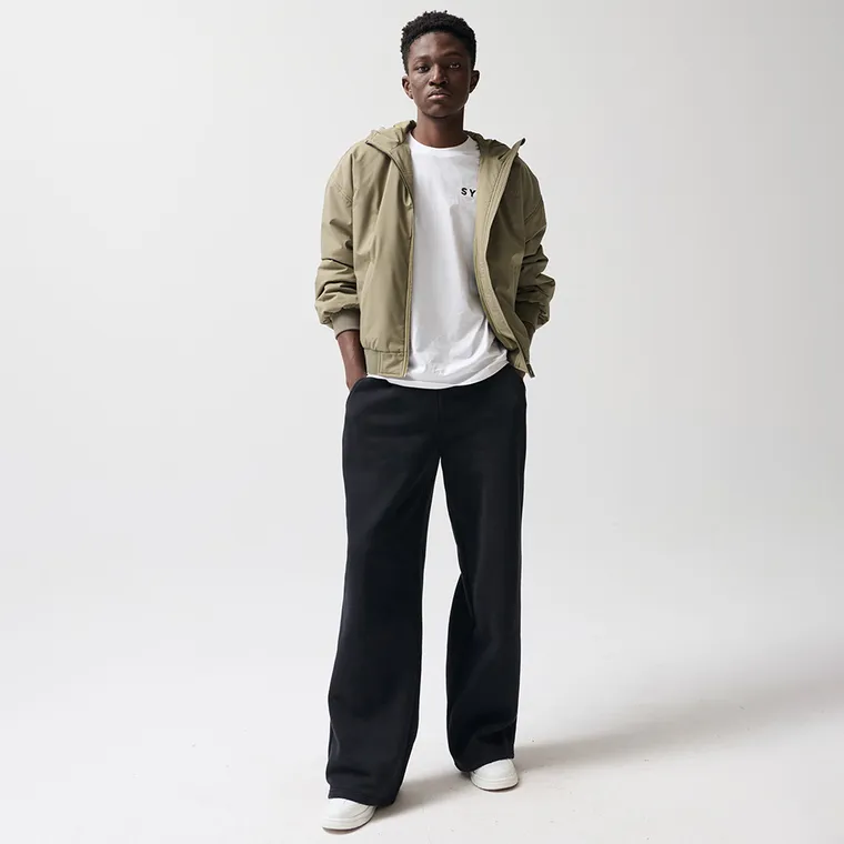 Kurtka przejściowa z kapturem o kroju oversize NOWEAR