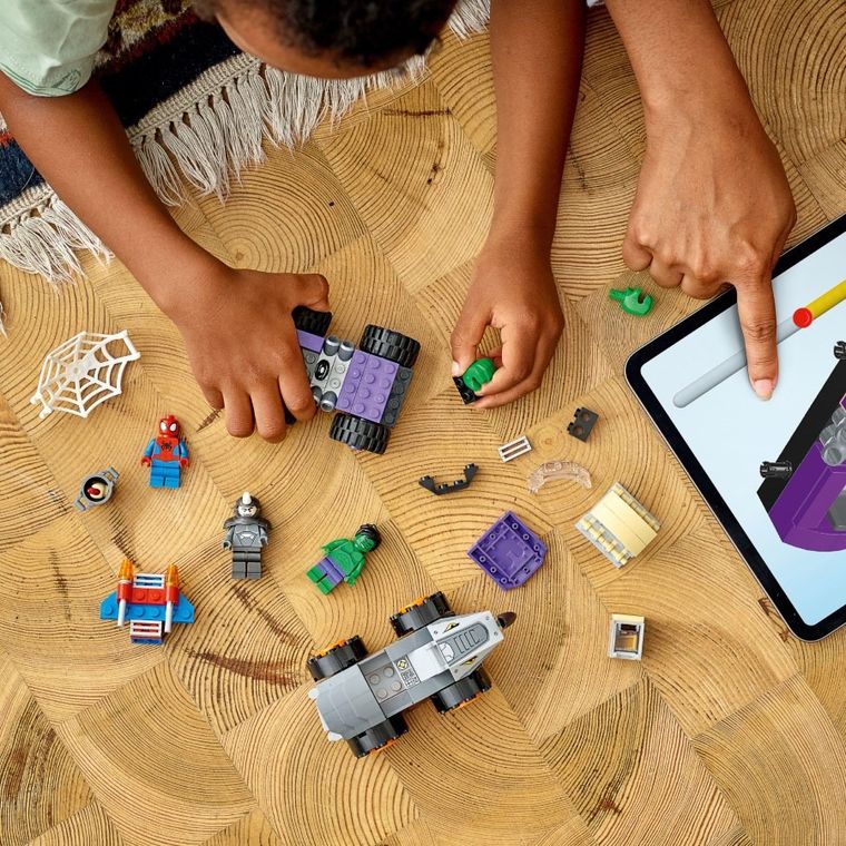 LEGO Marvel, Hulk kontra Rhino - starcie pojazdów, 10782