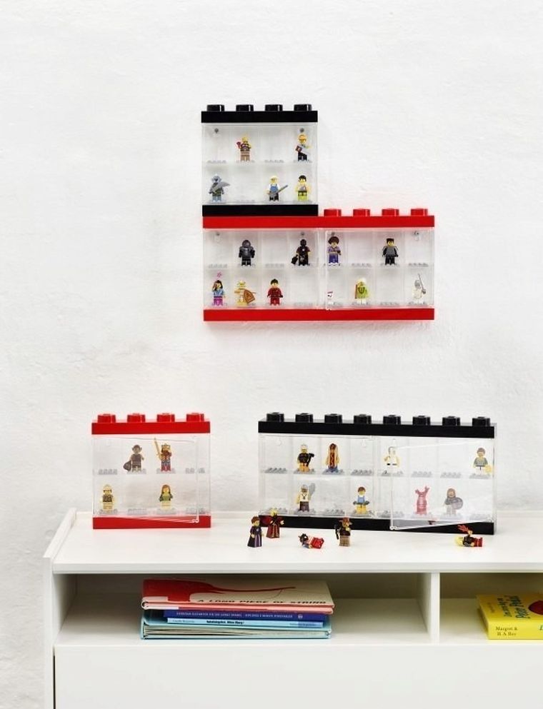 LEGO, witrynka na 16 minifigurek, czerwona