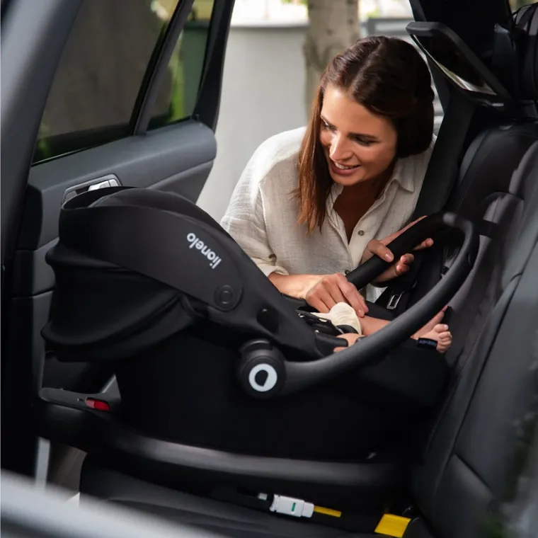 Lionelo, Astrid, i-Size, fotelik samochodowy z bazą, Beige Taupe