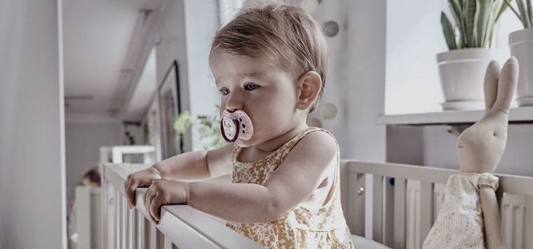 Lovi, Indian Summer Girl, silikonowy smoczek uspokajający, dynamiczny, 18m+, 2 szt.