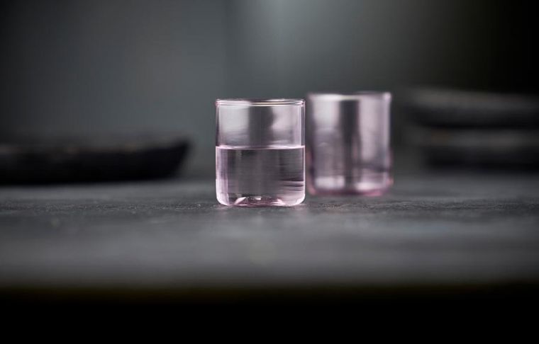 Lyngby Glas, Torino, kieliszki do wódki, różowe, 55 ml, 2 szt.