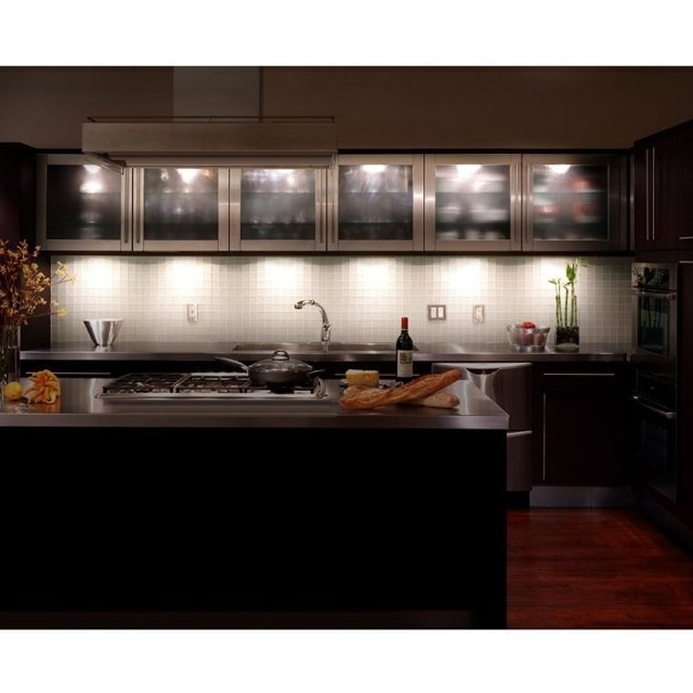 Maclean, lampka, MCE165