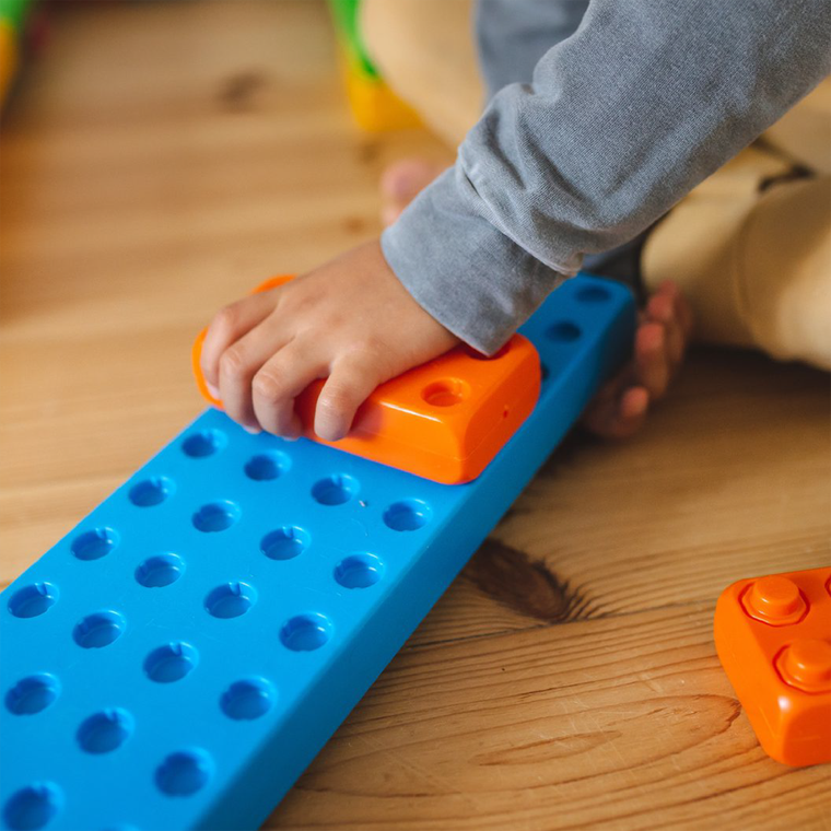 Marioinex, cegły junior, platformy dydaktyczne z klockami XL, 28 elementów