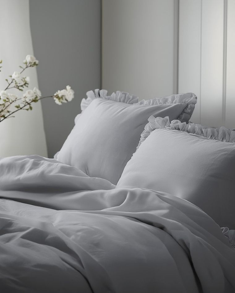 Mayamoo, pościel 3-częściowa z falbaną, jasny szary, 160-200 cm