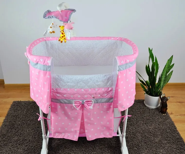 Milly Mally, Star, kołyska z pilotem