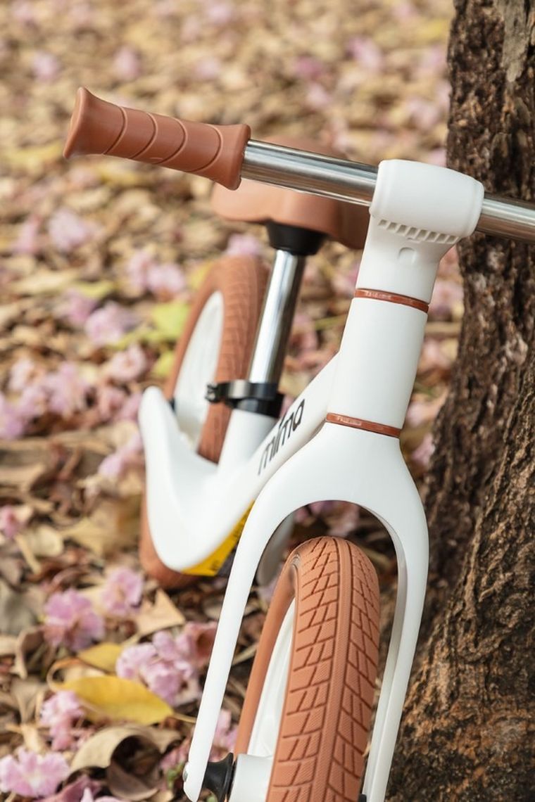 Mima, Zoom, rowerek biegowy, biały-camel