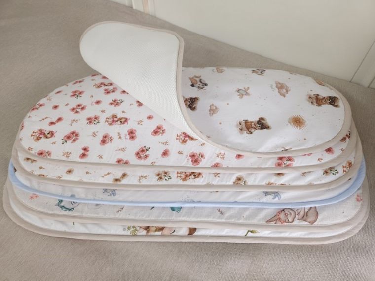 MimiNu, Kaczuszki, materac do gondoli z siateczki 3D, pudrowy róż