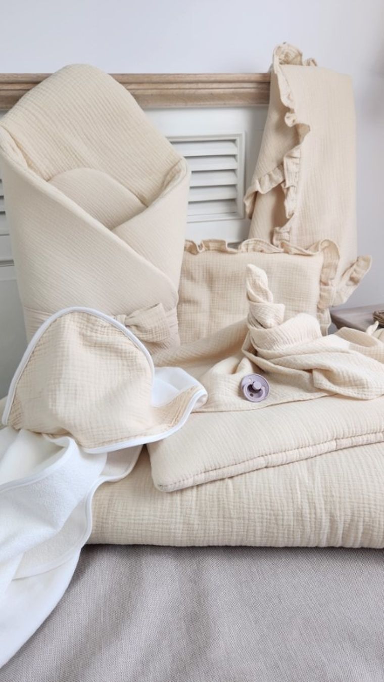 MimiNu, muślinowe okrycie kąpielowe, ciepły beż, 80-80 cm