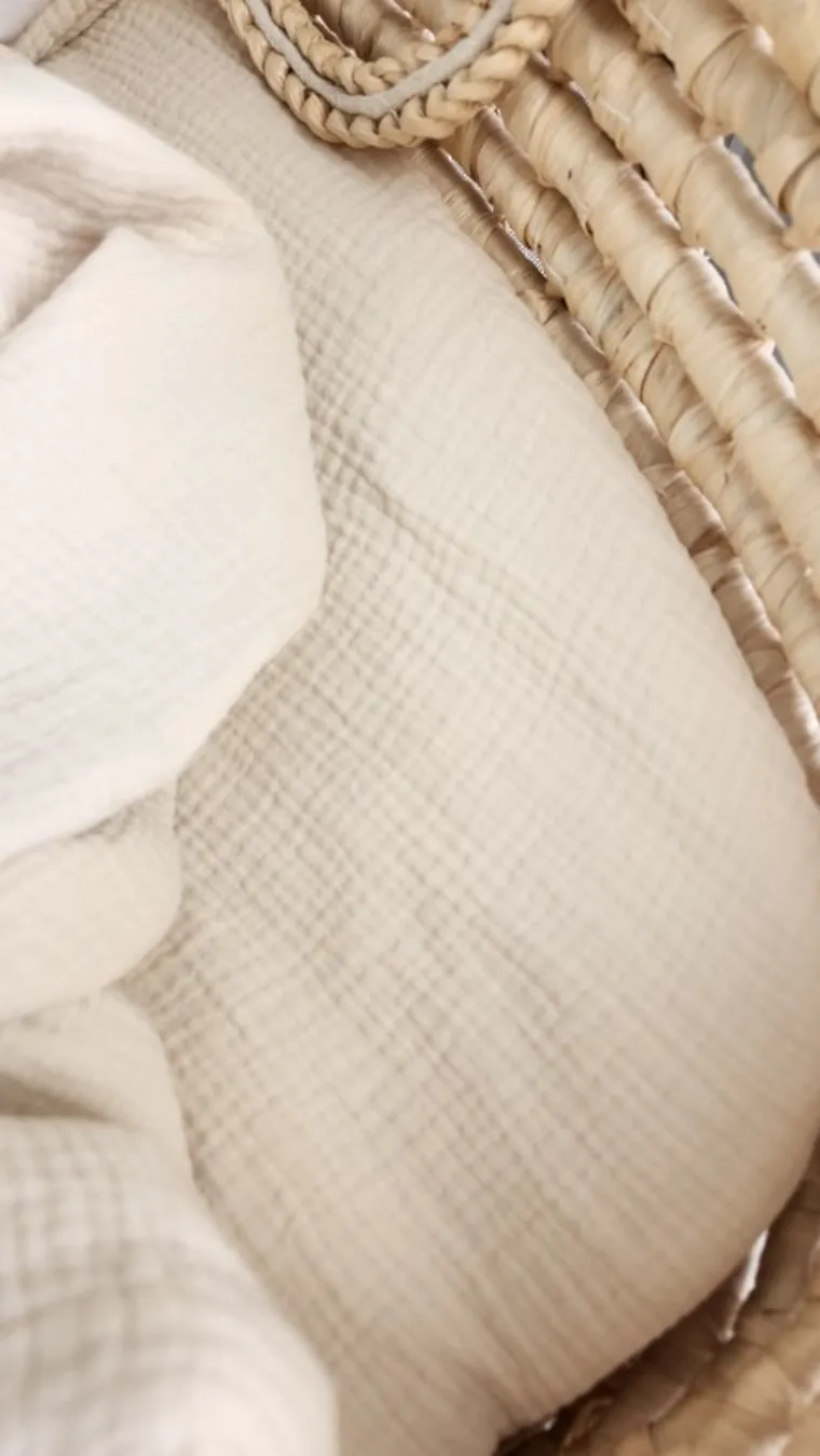 MimiNu, muślinowe prześcieradełko do gondoli, kosza Mojżesza, ciepły beż, 35-80 cm