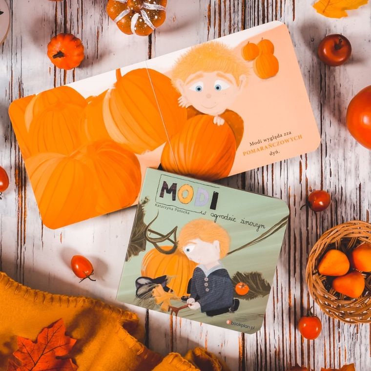 Modi w ogrodzie zimowym