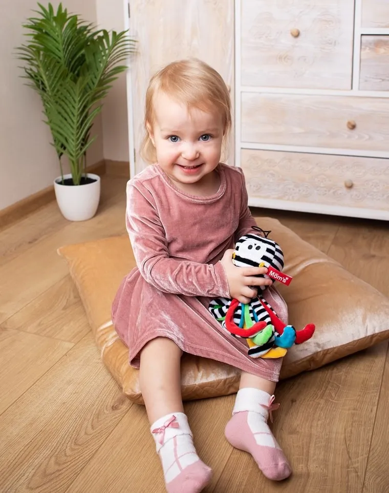 Mom's Care, ośmiornica, pierwsza maskotka, zawieszka, kontrastowa zabawka sensoryczna, biało-czarna