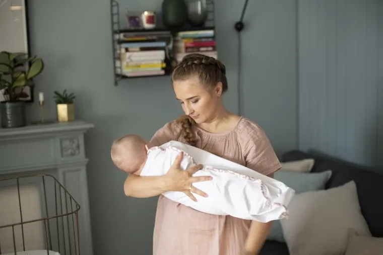 Motherhood, Statki Miętowe, Zip&Swaddle, otulak, rozmiar 2, 5-8 kg