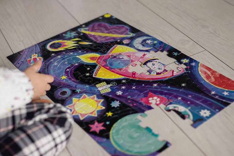 Mudpuppy, Kosmiczne marzenia, puzzle świecące w ciemności, 100 elementów