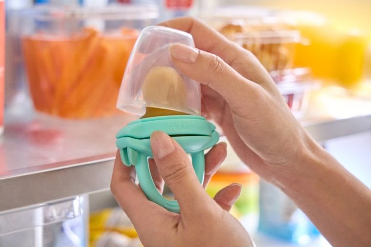 Munchkin, gryzak silikonowy do podawania pokarmu, zielony