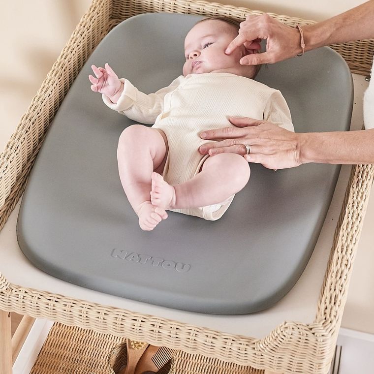 Nattou, Softy, miękka mata do przewijania bez BPA, Grey, 50-70 cm