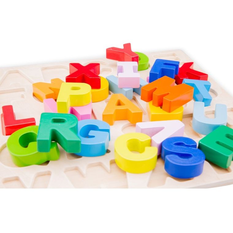 New Classic Toys, alfabet duże litery, drewniane puzzle