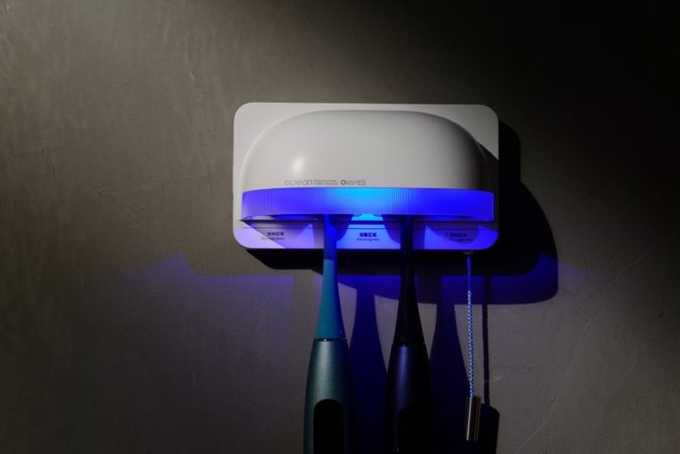 Oclean, Sanitizer S1, uchwyt na szczoteczki z funkcją dezynfekcji, szary