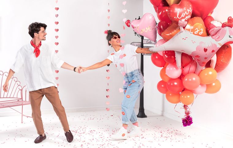 PartyDeco, balon foliowy Serce ze strzałą, 76-55 cm, 1 szt.