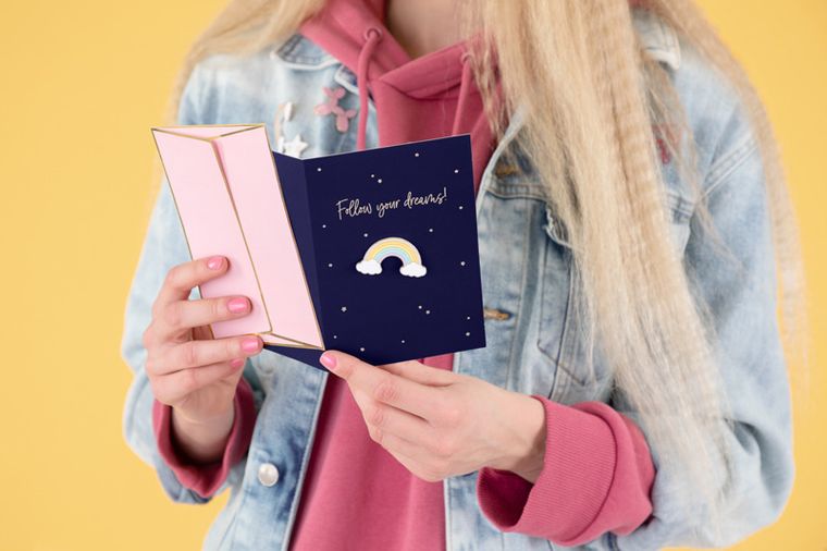 PartyDeco, kartka z pinem Tęcza, 10.5-14.8 cm, 1 szt.