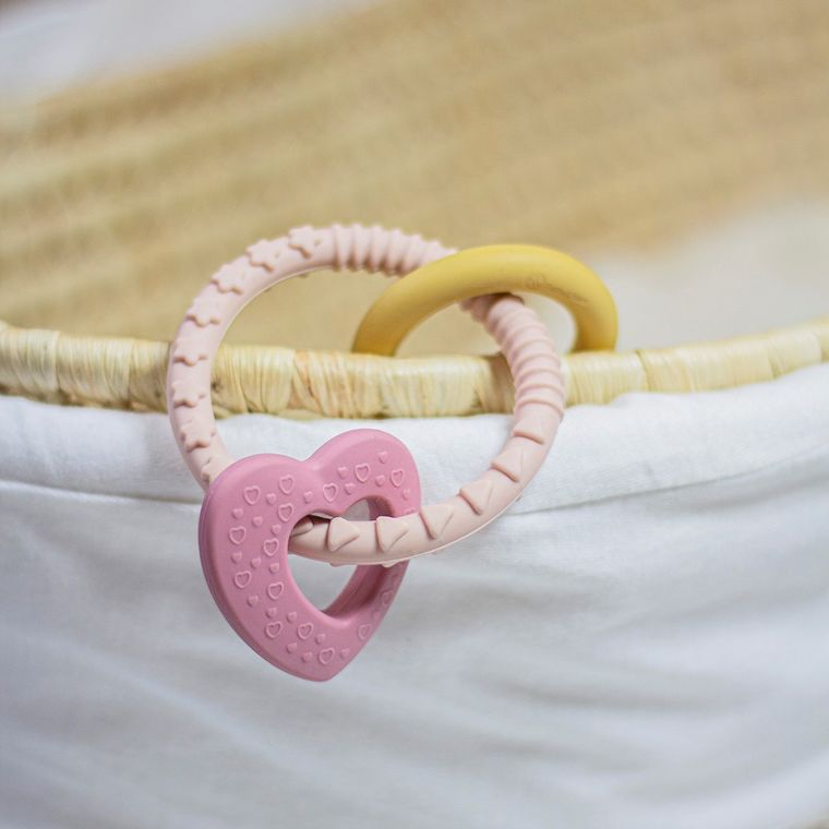 Petite&Mars, silikonowy gryzak, Love