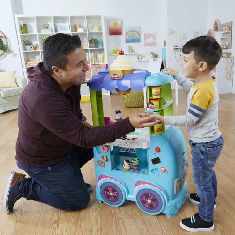 Play-Doh, Wielka lodziarnia na kółkach, zestaw kreatywny
