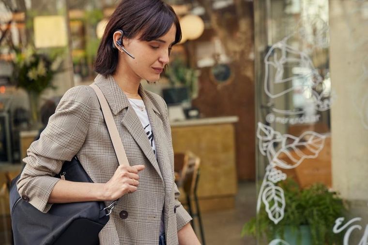Poly, słuchawki, Voyager Legend 50-M Headset UC EMEA - INTL English Localization Euro plug Retail Packaging