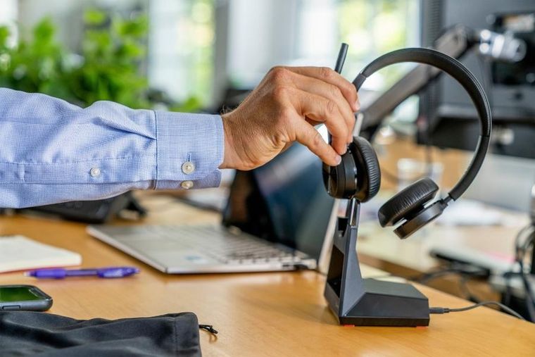 Poly, Voyager 4320 MS Teams Certified, zestaw słuchawkowy Bluetooth, USB-A Headset