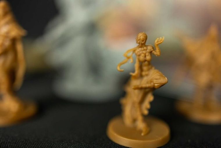 Portal Games, Massive Darkness 2: Mnisi i Nekromanci vs Znakomit, dodatek do gry