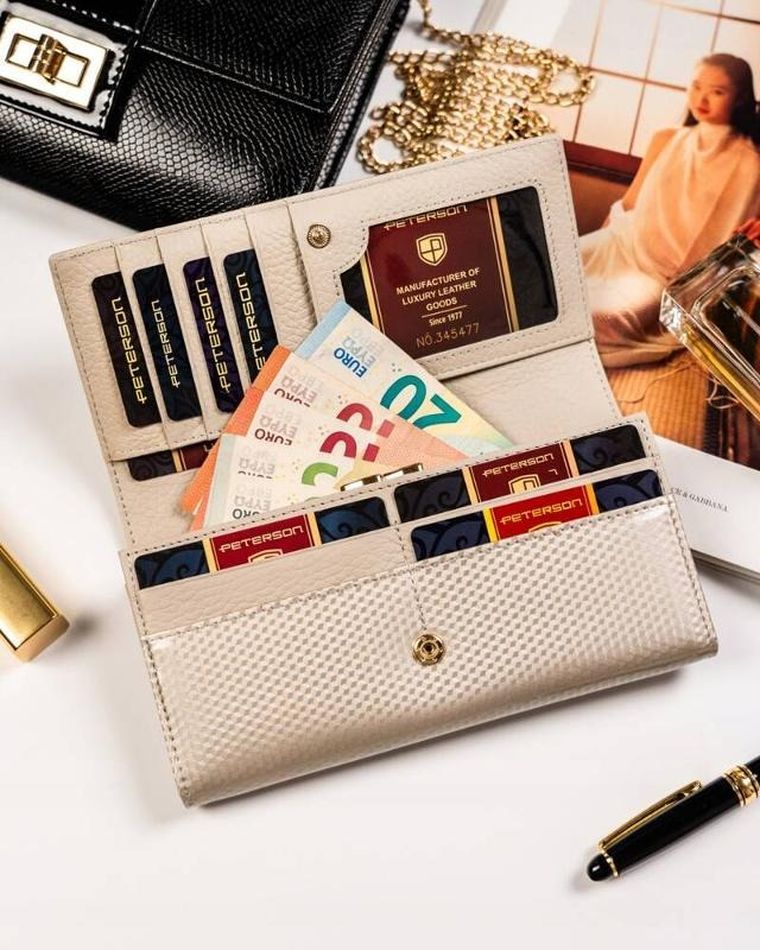 Portfel, beżowy, skórzany, Peterson