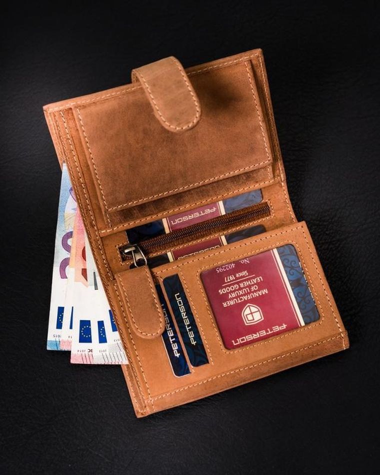 Portfel, brązowy, skórzany, Peterson