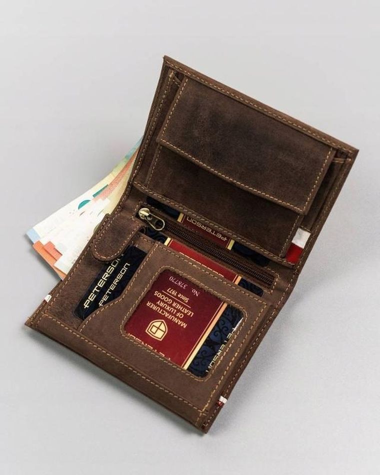 Portfel, brązowy, skórzany, Peterson