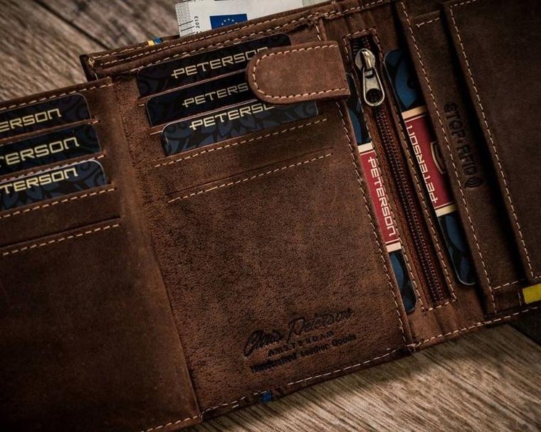 Portfel, brązowy, skórzany, Peterson