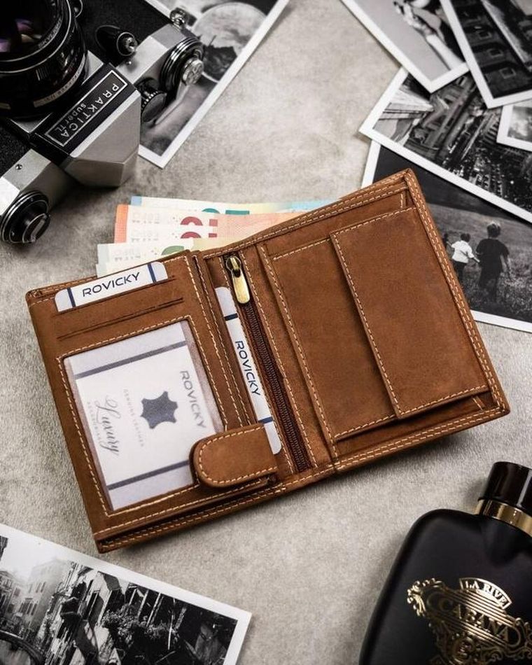 Portfel, brązowy, skórzany, RFID, Always Wild