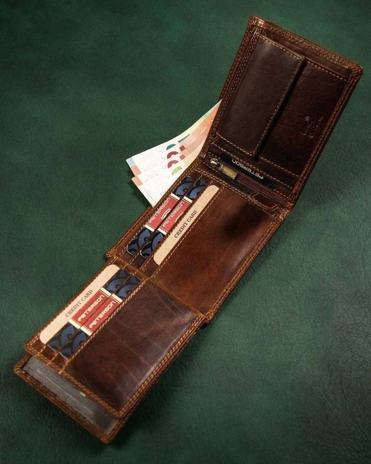 Portfel, brązowy, skórzany, RFID, Peterson