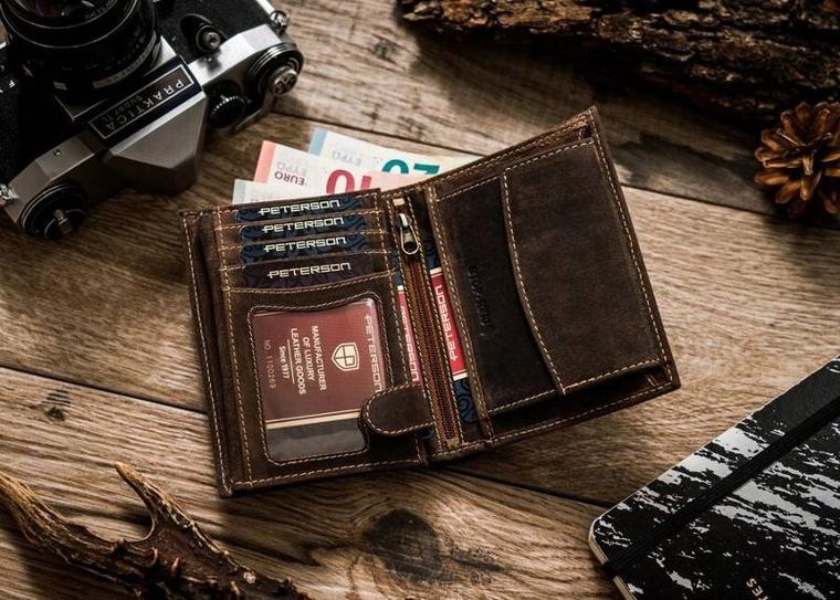 Portfel, brązowy, skórzany, RFID, Peterson