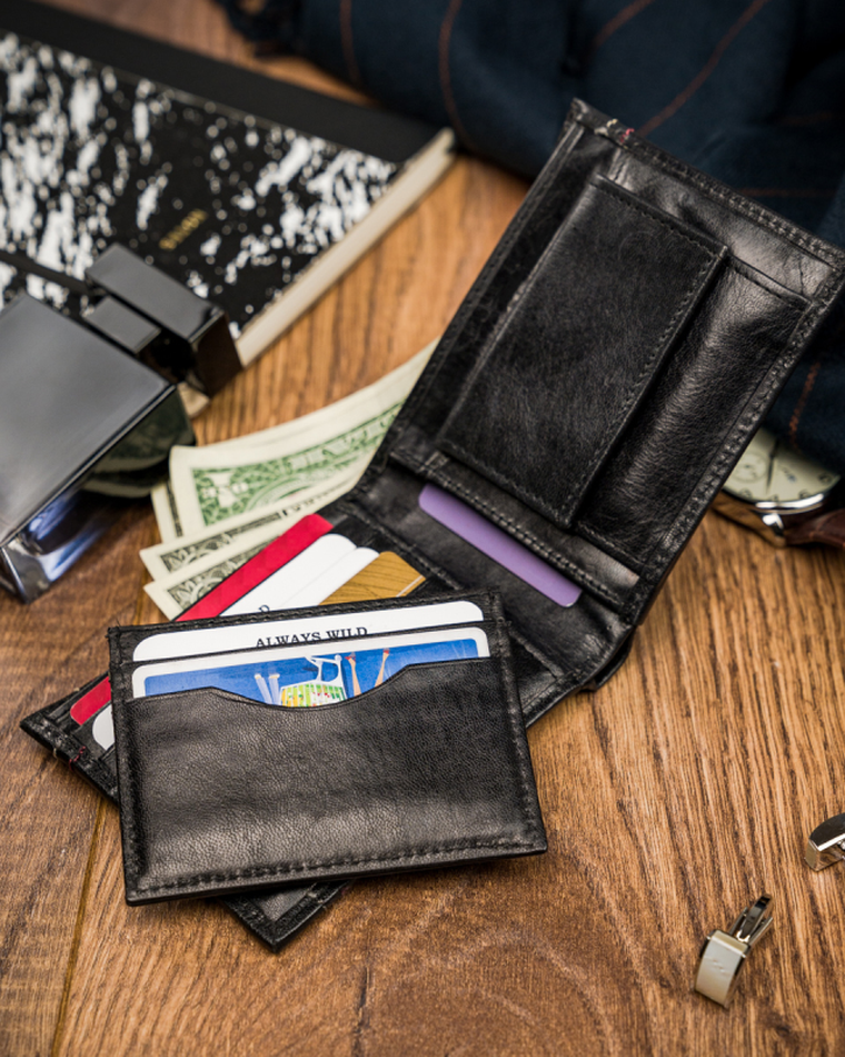 Portfel, czarny, skórzany, Always Wild