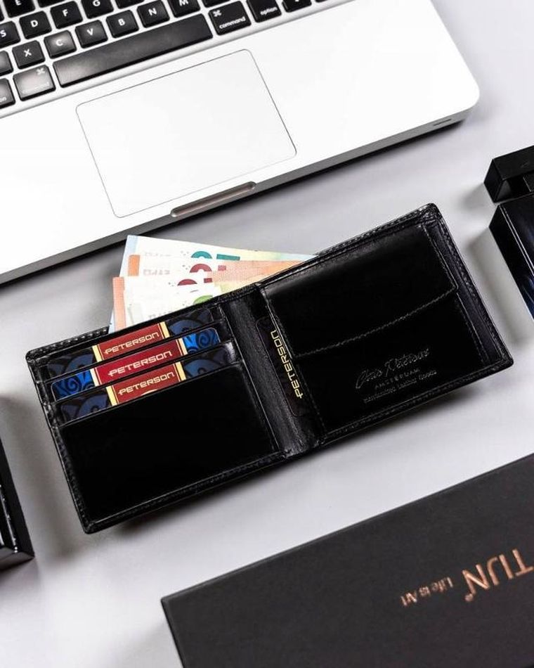 Portfel, czarny, skórzany, Peterson