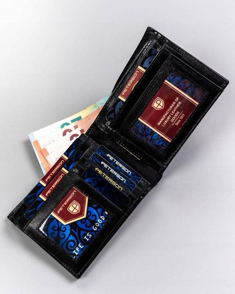 Portfel, czarny, skórzany, Peterson