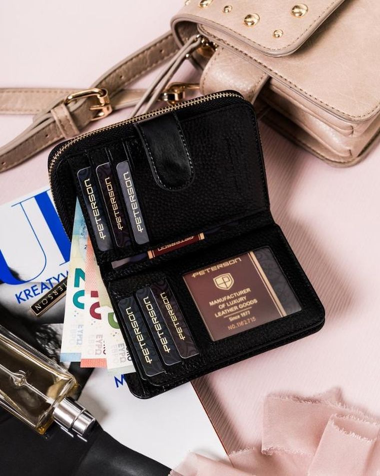 Portfel, czarny, skórzany, Peterson