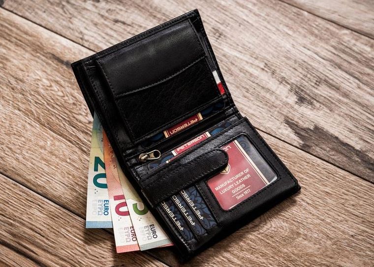 Portfel, czarny, skórzany, Peterson