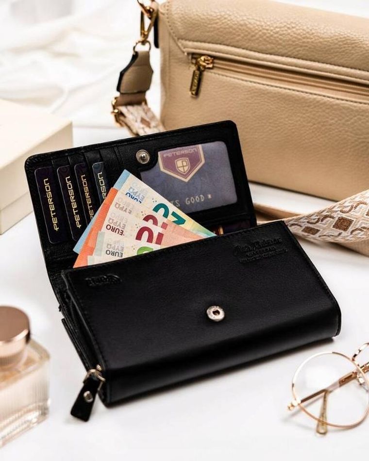 Portfel, czarny, skórzany, Peterson