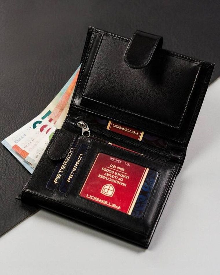 Portfel, czarny, skórzany, Peterson