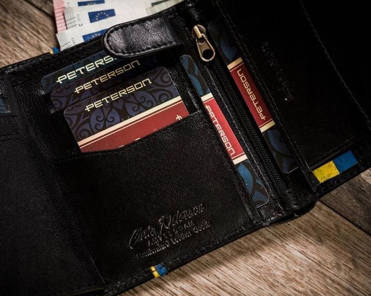 Portfel, czarny, skórzany, RFID, Peterson