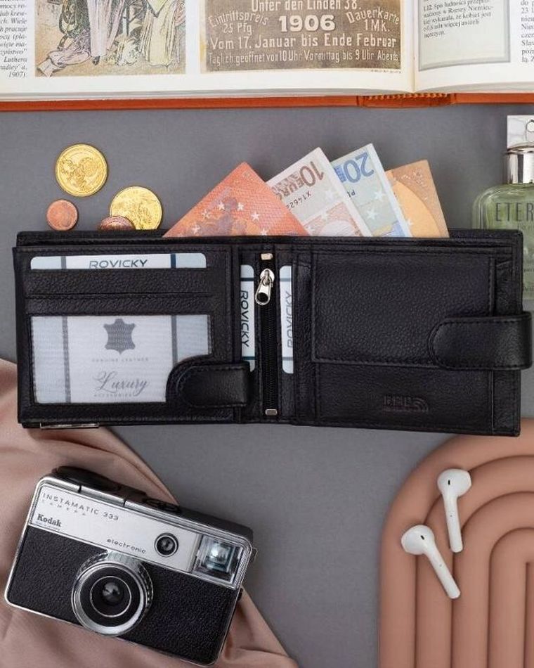 Portfel, czarny, skórzany, RFID, Ronaldo